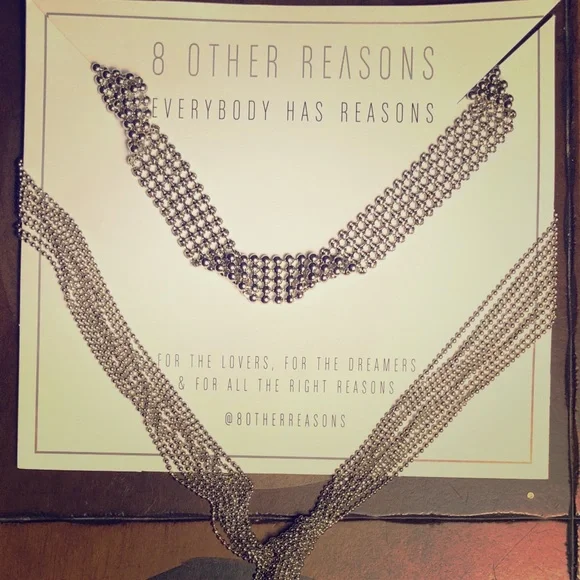 8 Other Reasons Silver Jupiter Wrap Necklace - Picture 4 of 5